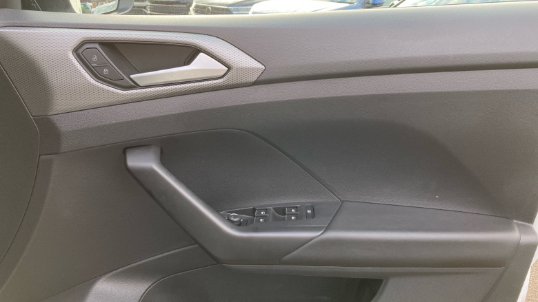 Volkswagen T-Cross 1.0 TSI 110 Active 5dr Petrol Estate